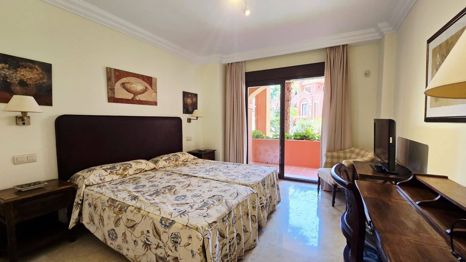 2 Zimmer Apartment zu verkaufen in Puerto Banus - 825.000 € (Ref: 9910603)