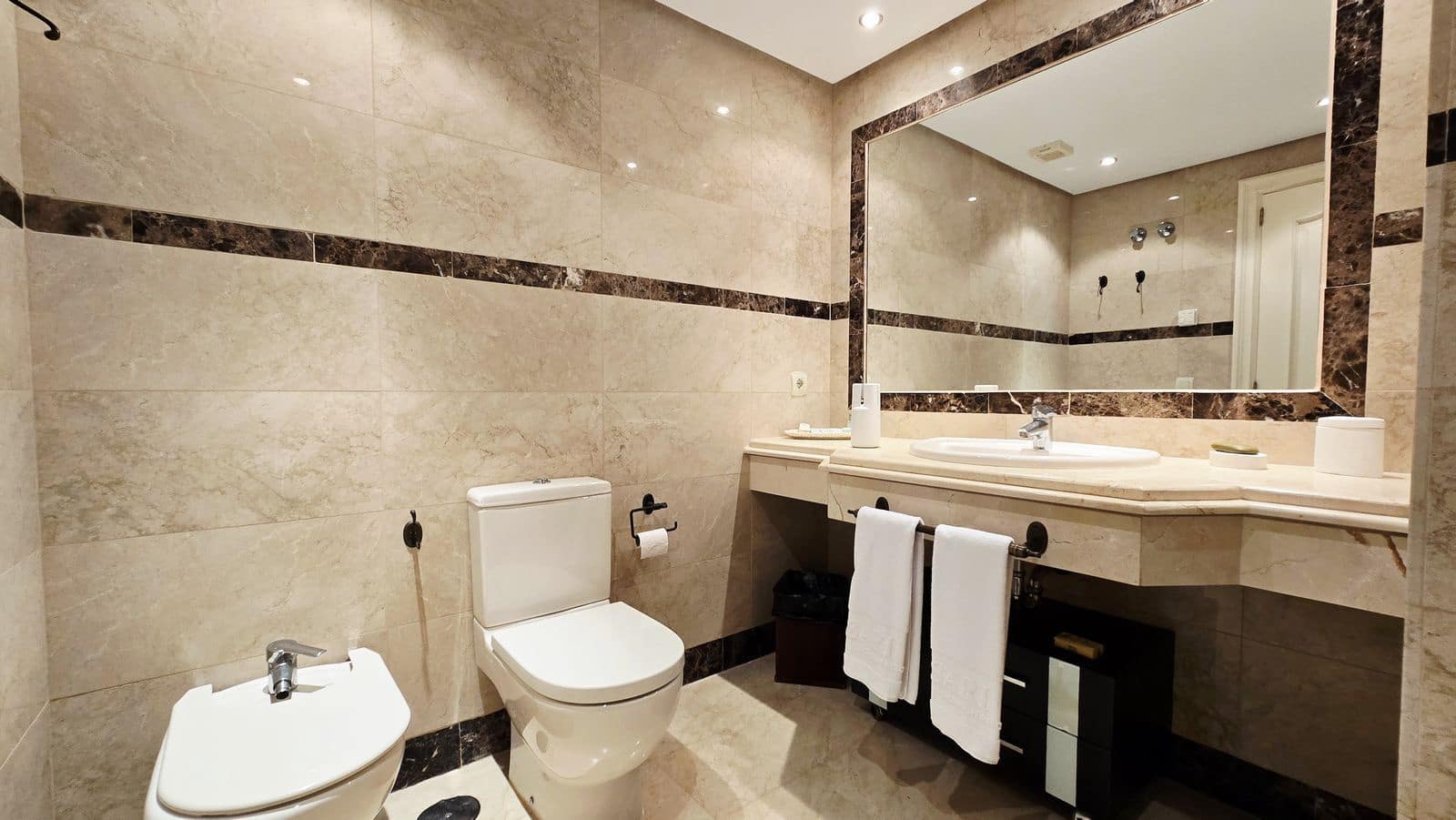 2 Zimmer Apartment zu verkaufen in Puerto Banus - 825.000 € (Ref: 9910603)