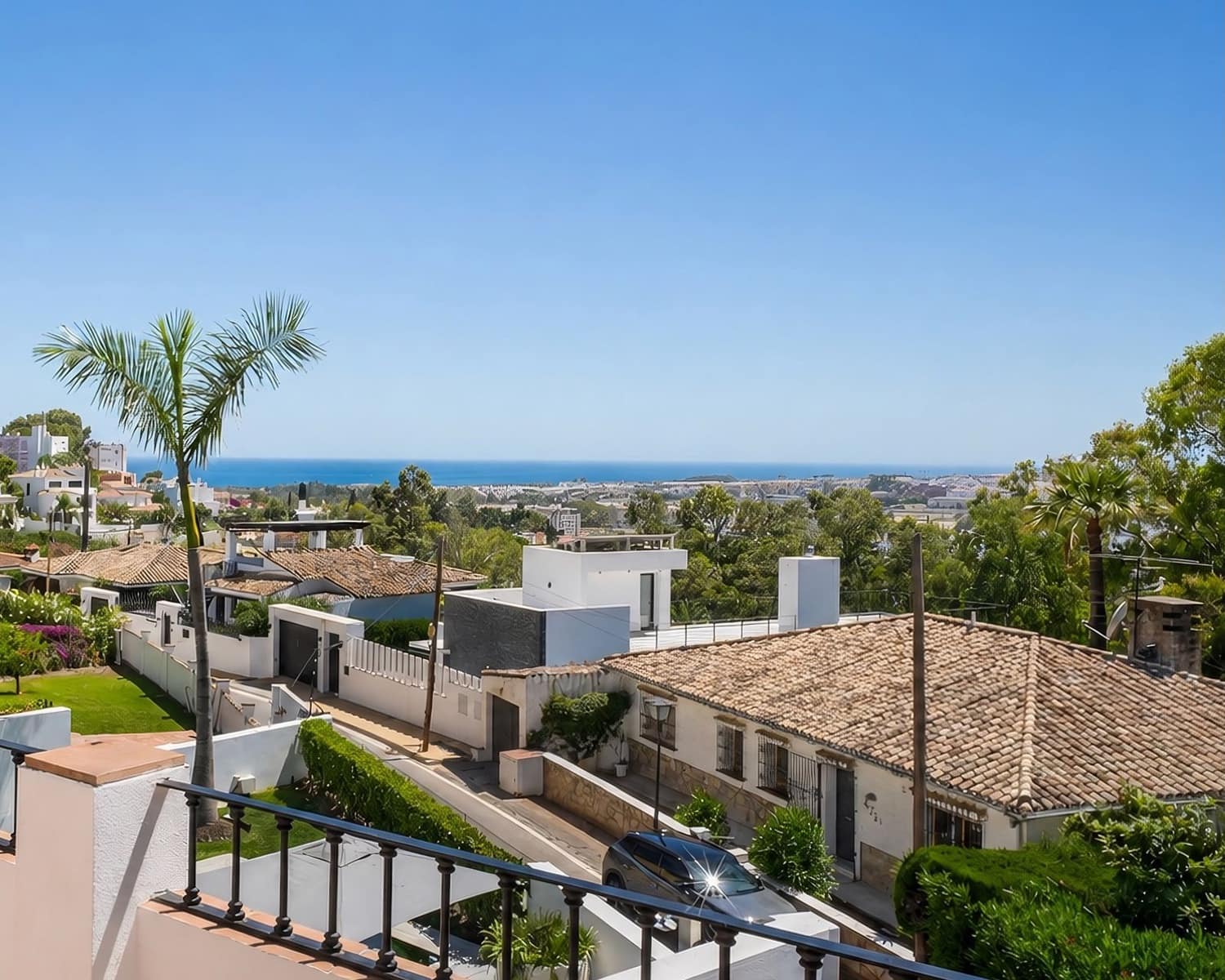 4 sovrum Semi-fristående Villa till salu i Nueva Andalucia - 1 595 000 € (Ref: 9910604)
