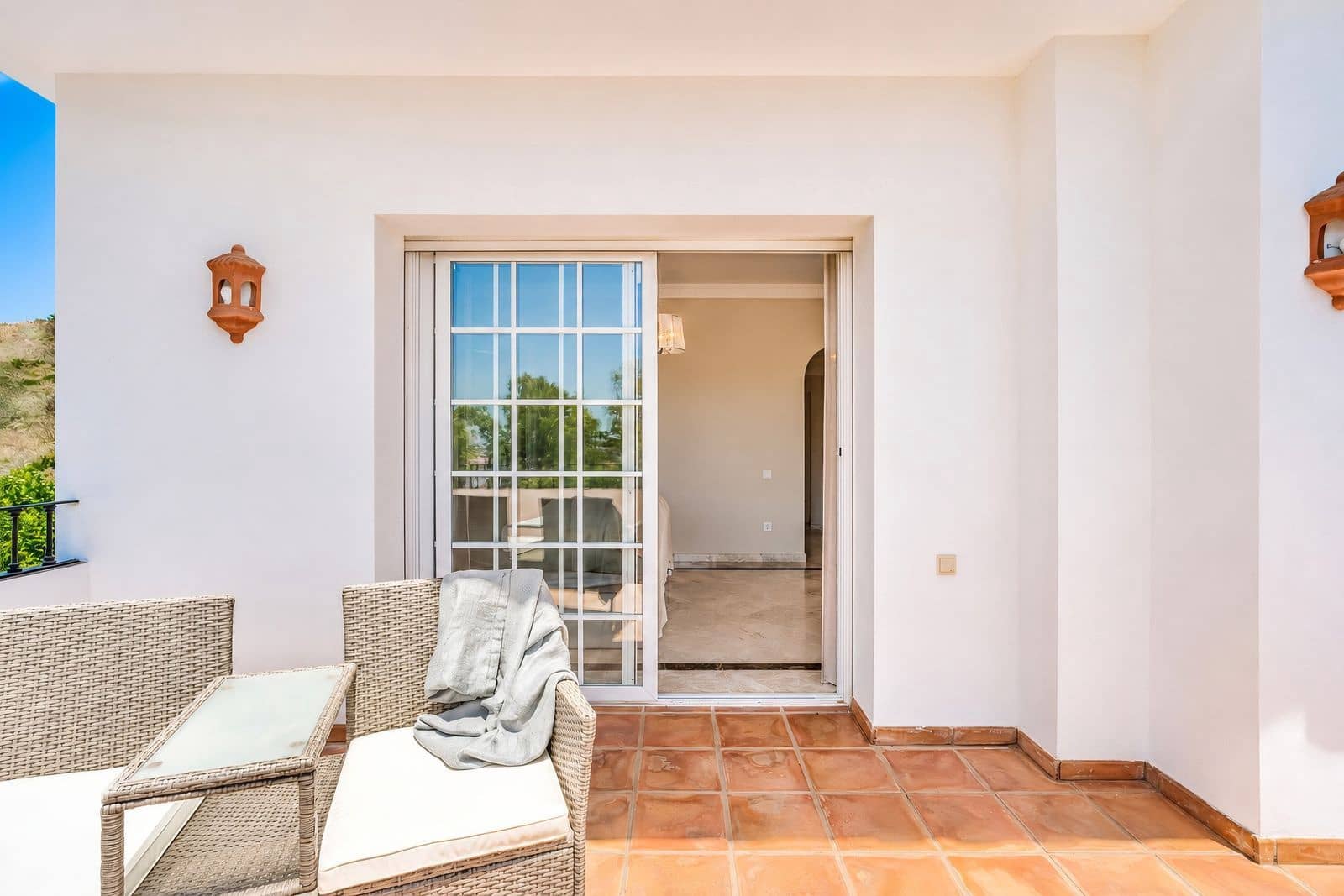 4 sovrum Semi-fristående Villa till salu i Nueva Andalucia - 1 595 000 € (Ref: 9910604)