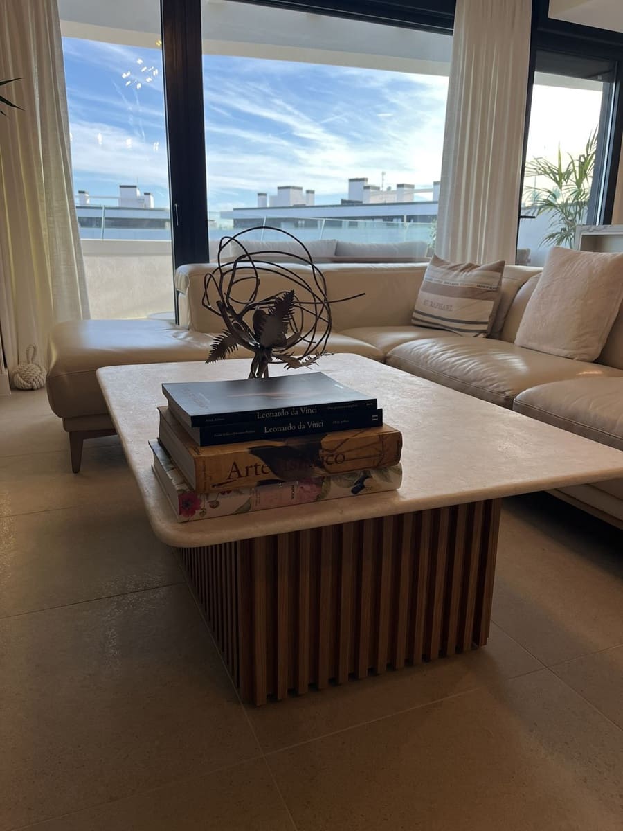 2 slaapkamer Appartement te koop in Torremolinos - € 1.240.000 (Ref: 9910605)