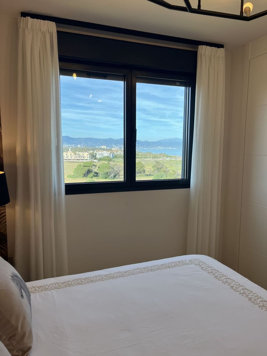 2 slaapkamer Appartement te koop in Torremolinos - € 1.240.000 (Ref: 9910605)