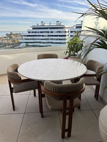 2 slaapkamer Appartement te koop in Torremolinos - € 1.240.000 (Ref: 9910605)