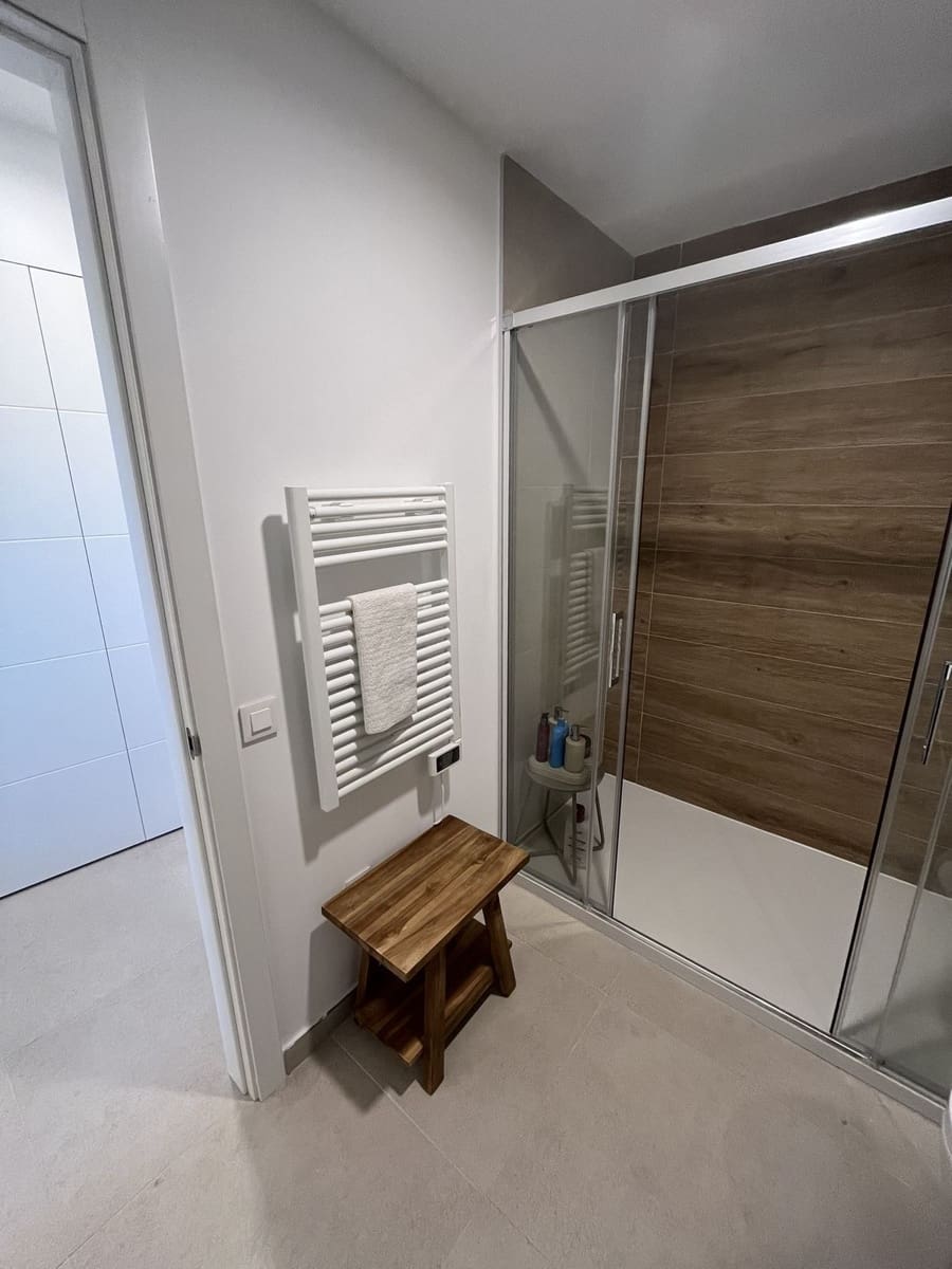2 slaapkamer Appartement te koop in Torremolinos - € 1.240.000 (Ref: 9910605)