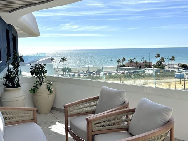 2 slaapkamer Appartement te koop in Torremolinos - € 1.240.000 (Ref: 9910605)