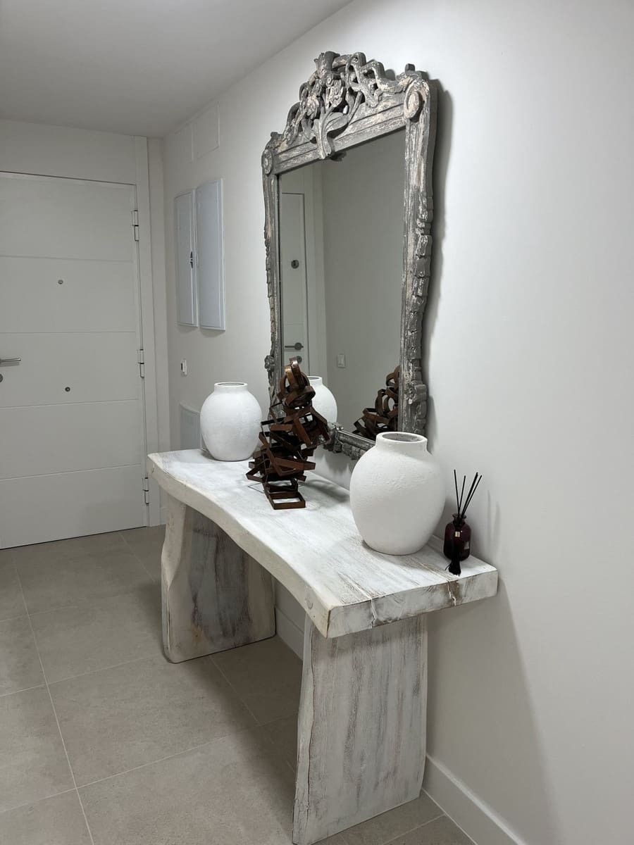2 slaapkamer Appartement te koop in Torremolinos - € 1.240.000 (Ref: 9910605)