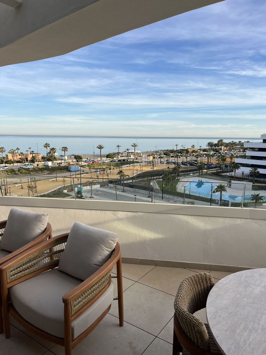 2 slaapkamer Appartement te koop in Torremolinos - € 1.240.000 (Ref: 9910605)