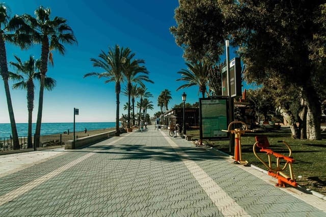 2 soveværelse Lejlighed til salg i San Pedro de Alcantara, Marbella - € 799.000 (Ref: 9910608)