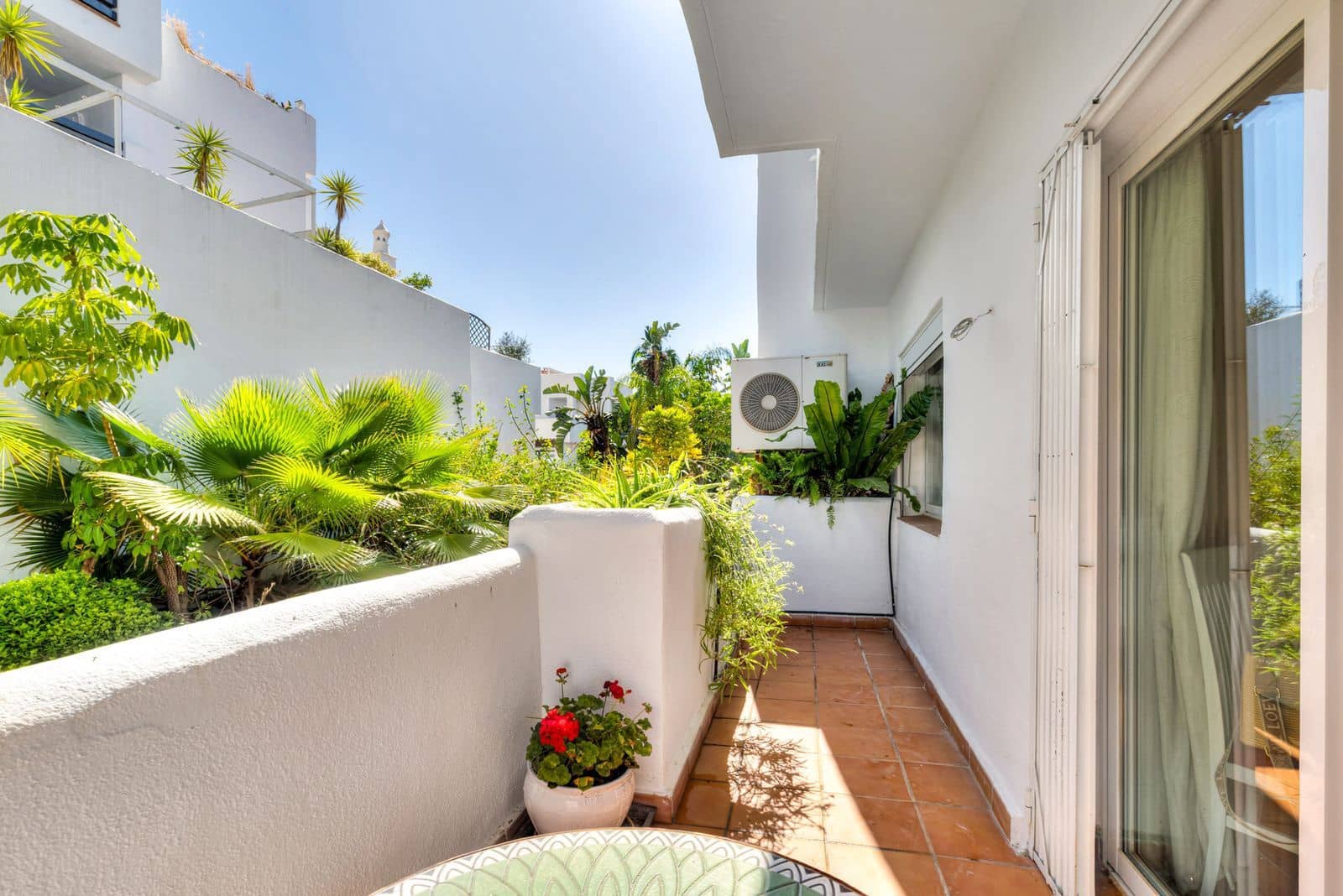 3 soverom Leilighet til salgs i Estepona - € 460 000 (Ref: 9910611)