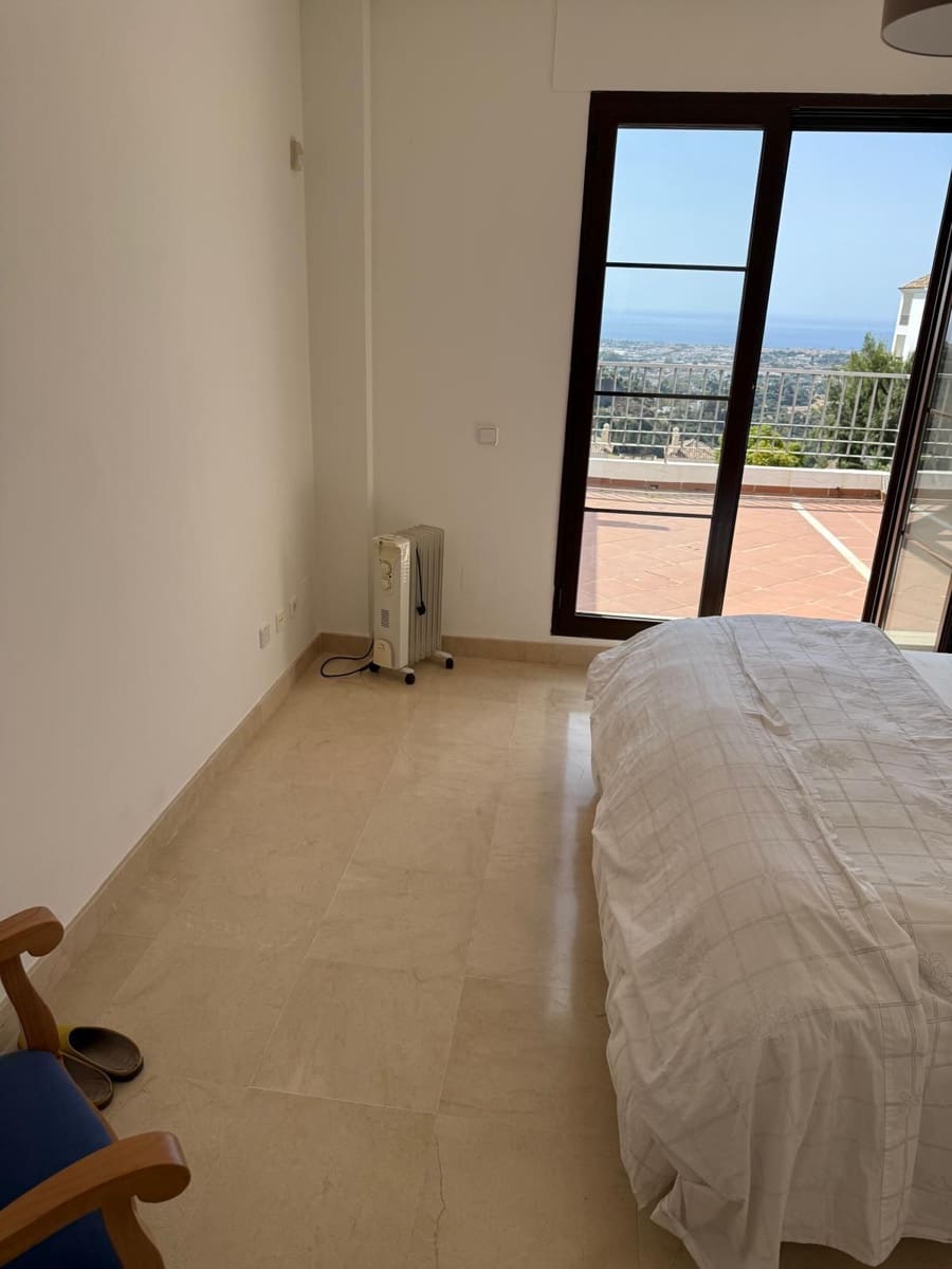 2 slaapkamer Penthouse te koop in Benahavis - € 461.000 (Ref: 9910612)