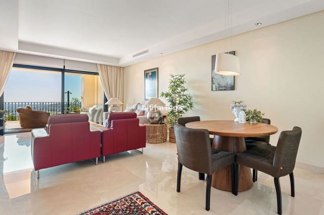 2 bedroom Apartment for sale in Benahavís - € 895,000 (Ref: 9910613)