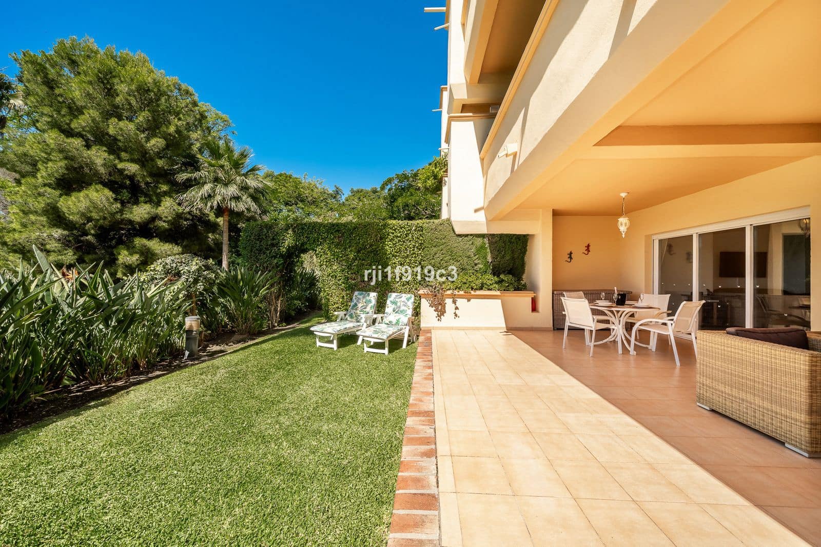 2 Zimmer Apartment zu verkaufen in Elviria - 595.000 € (Ref: 9910614)