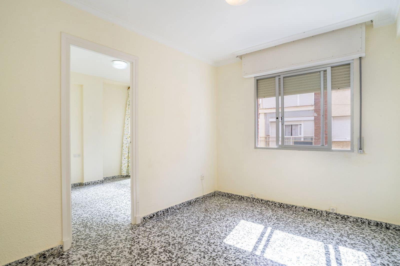 4 soveværelse Lejlighed til salg i Malaga by - € 310.000 (Ref: 9910619)