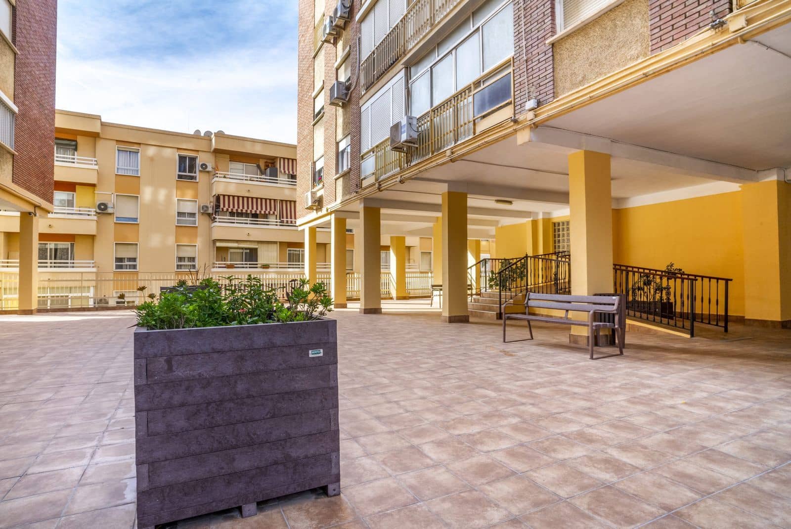 4 soveværelse Lejlighed til salg i Malaga by - € 310.000 (Ref: 9910619)