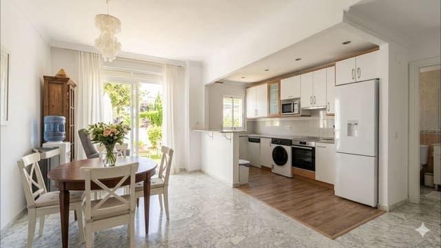 2 makuuhuone Huoneisto myytävänä paikassa Marbella - 730 000 € (Ref: 9910620)