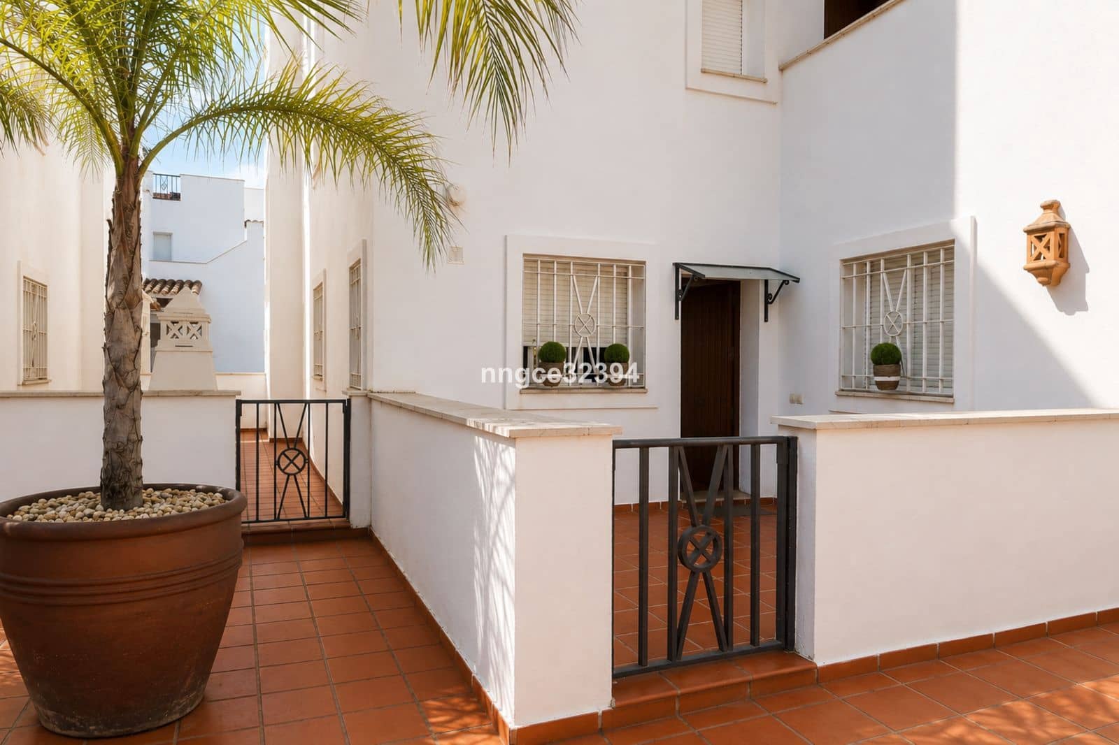 2 soveværelse Lejlighed til salg i Nueva Andalucia - € 545.000 (Ref: 9910623)