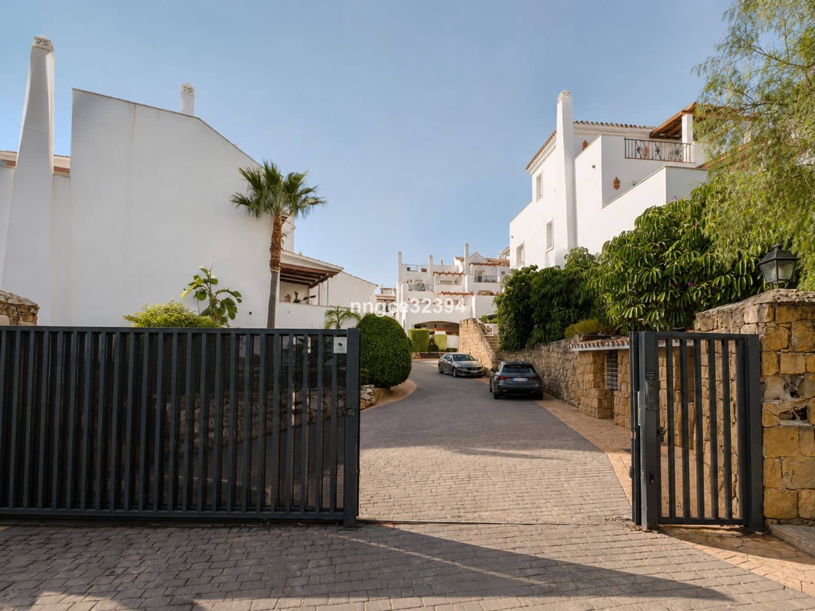 2 soveværelse Lejlighed til salg i Nueva Andalucia - € 545.000 (Ref: 9910623)
