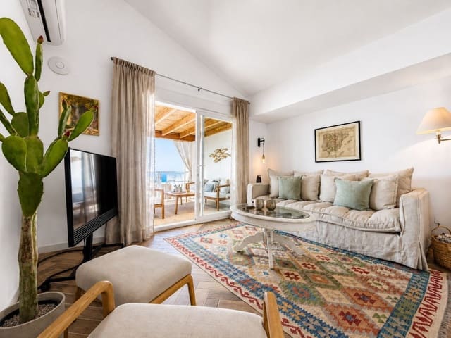 2 chambre Maison de Ville à vendre à Estepona - 690 000 € (Ref: 9910624)