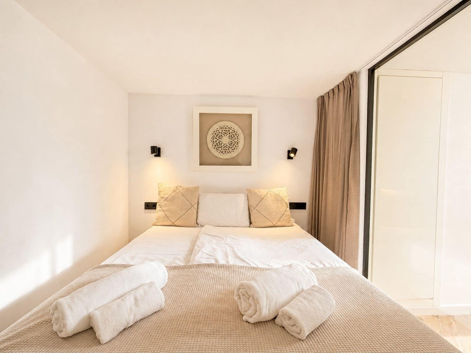 2 chambre Maison de Ville à vendre à Estepona - 690 000 € (Ref: 9910624)