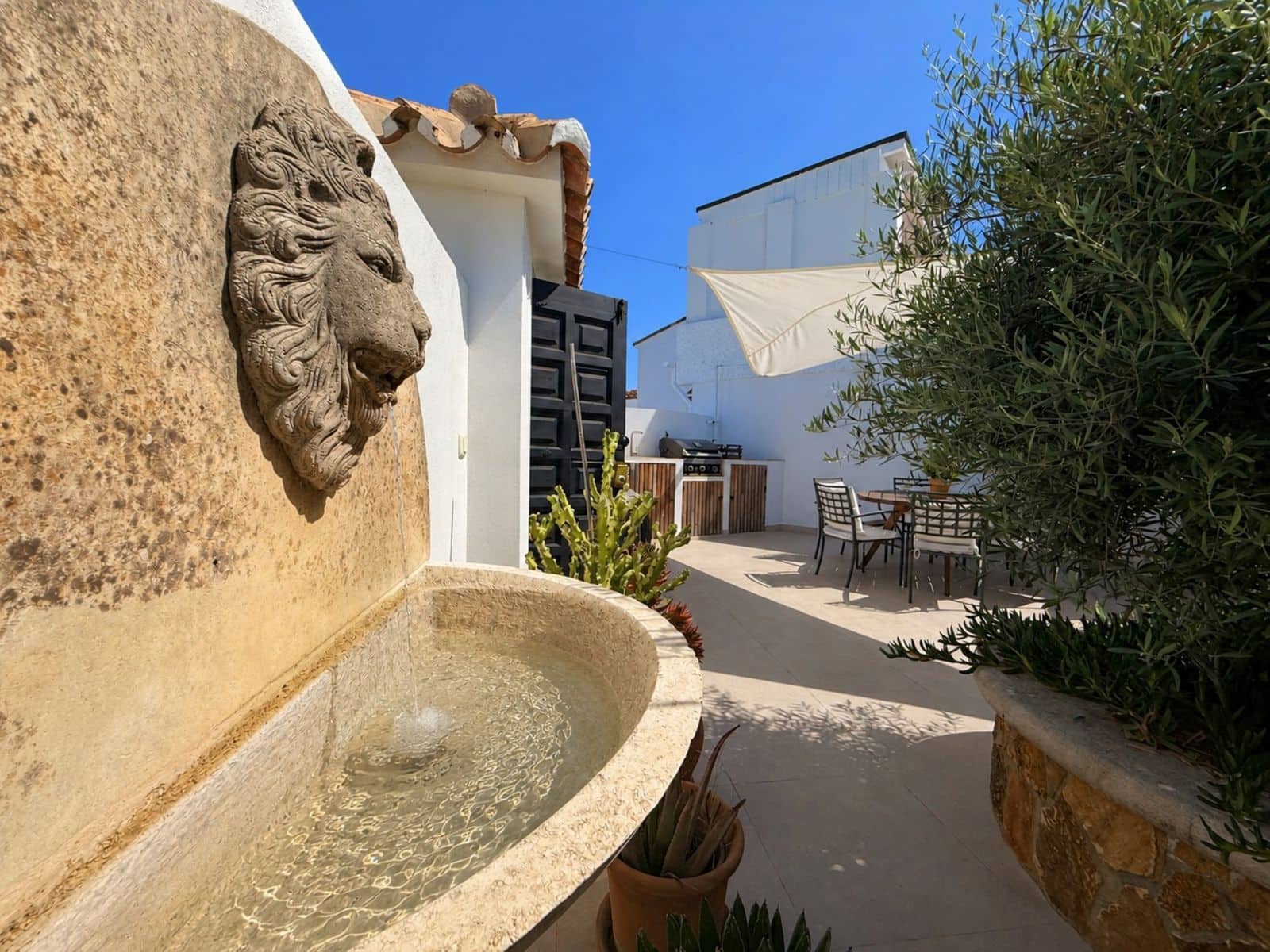 2 chambre Maison de Ville à vendre à Estepona - 690 000 € (Ref: 9910624)