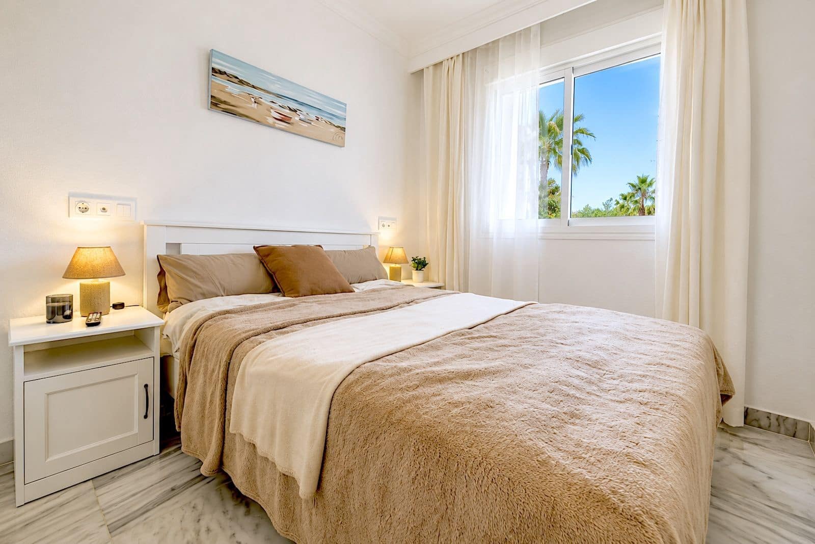 3 Zimmer Apartment zu verkaufen in Nueva Andalucia - 585.000 € (Ref: 9910625)