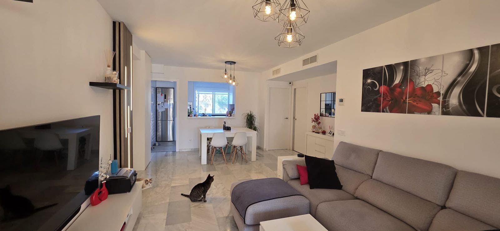 2 slaapkamer Appartement te koop in Costabella - € 395.000 (Ref: 9910626)