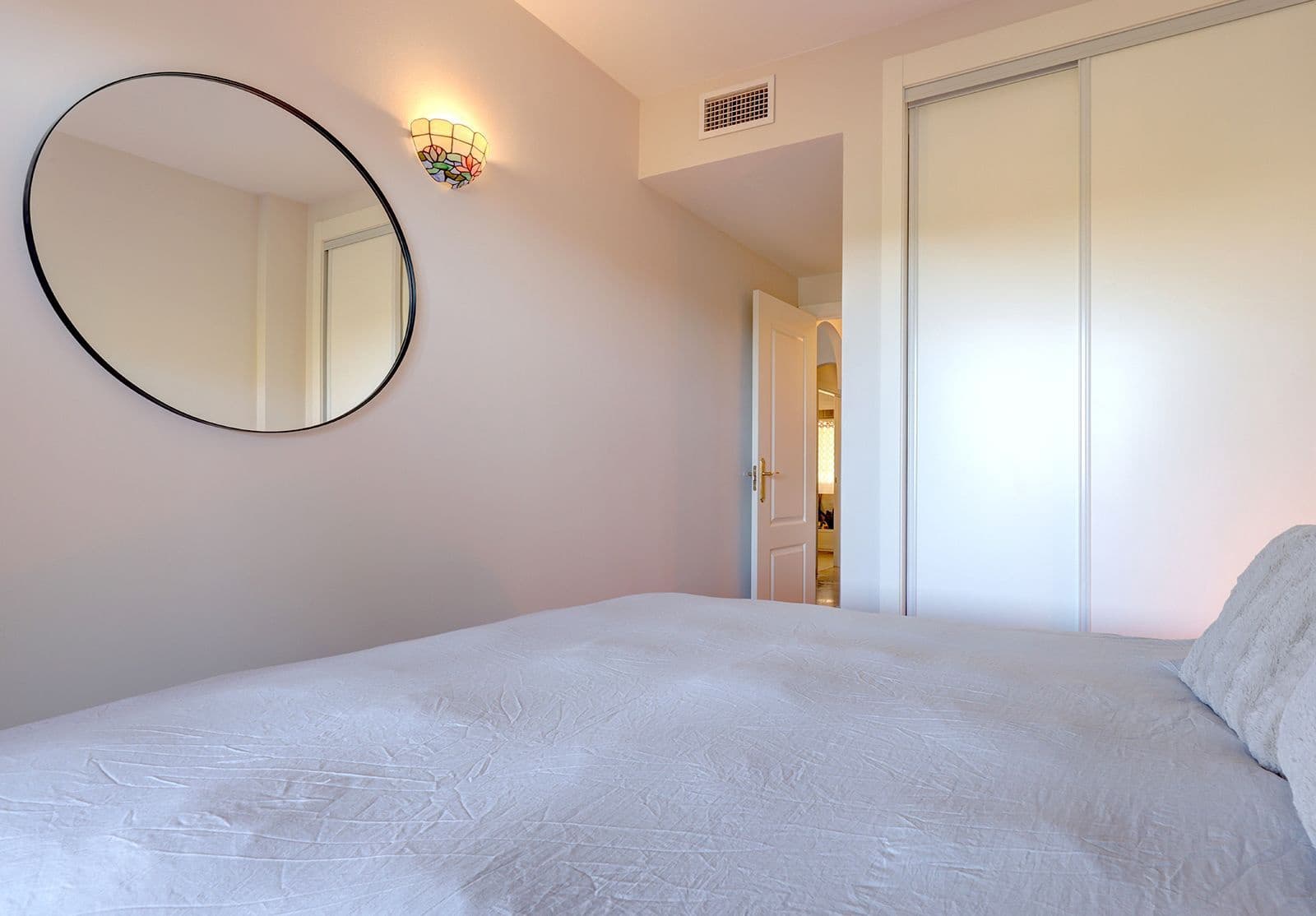 Apartamento de 2 habitaciones en Riviera del Sol en venta - 329.995 € (Ref: 9910628)
