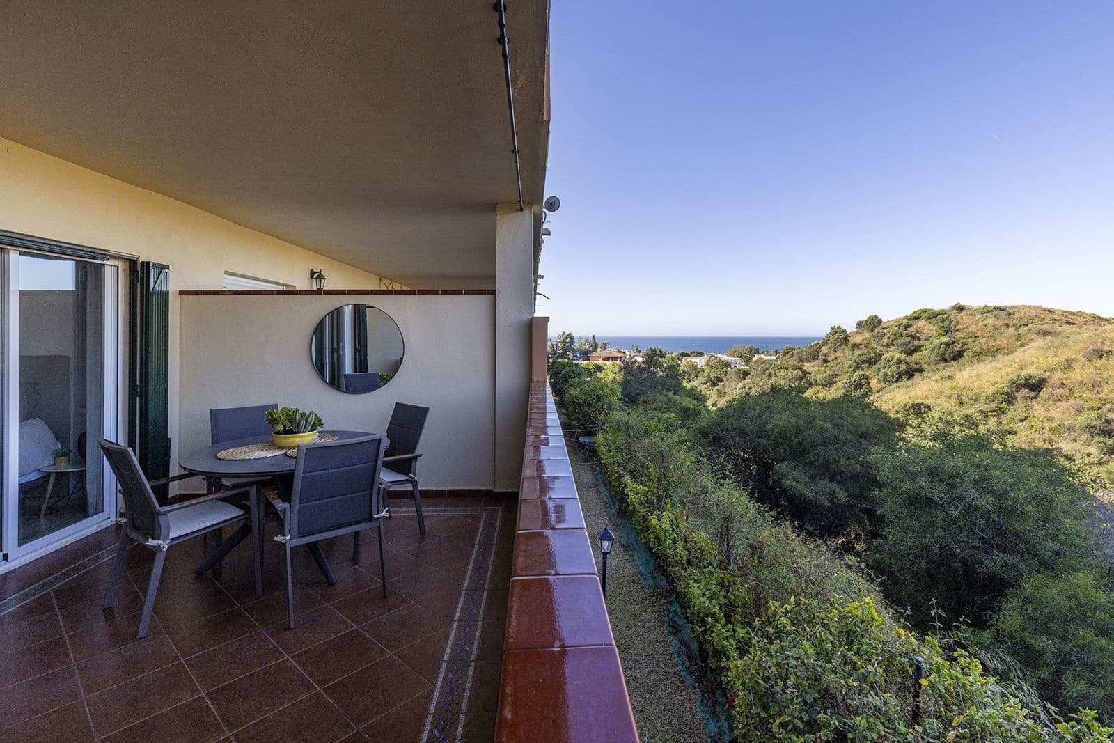 Apartamento de 2 habitaciones en Riviera del Sol en venta - 329.995 € (Ref: 9910628)
