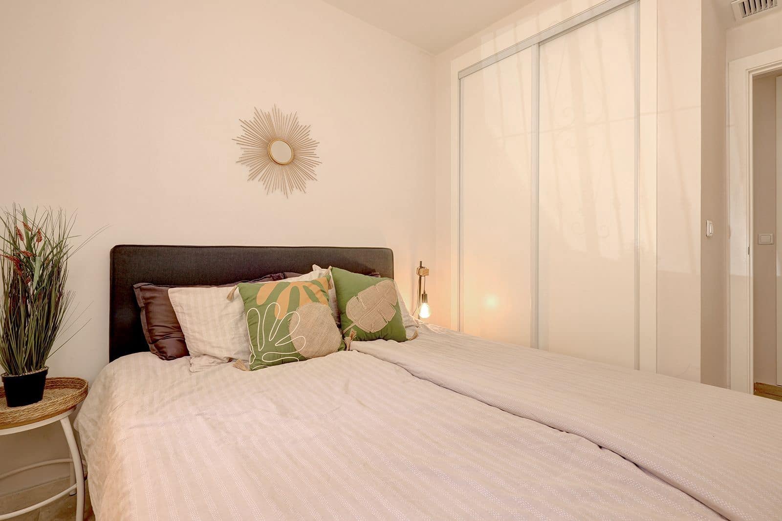 Apartamento de 2 habitaciones en Riviera del Sol en venta - 329.995 € (Ref: 9910628)