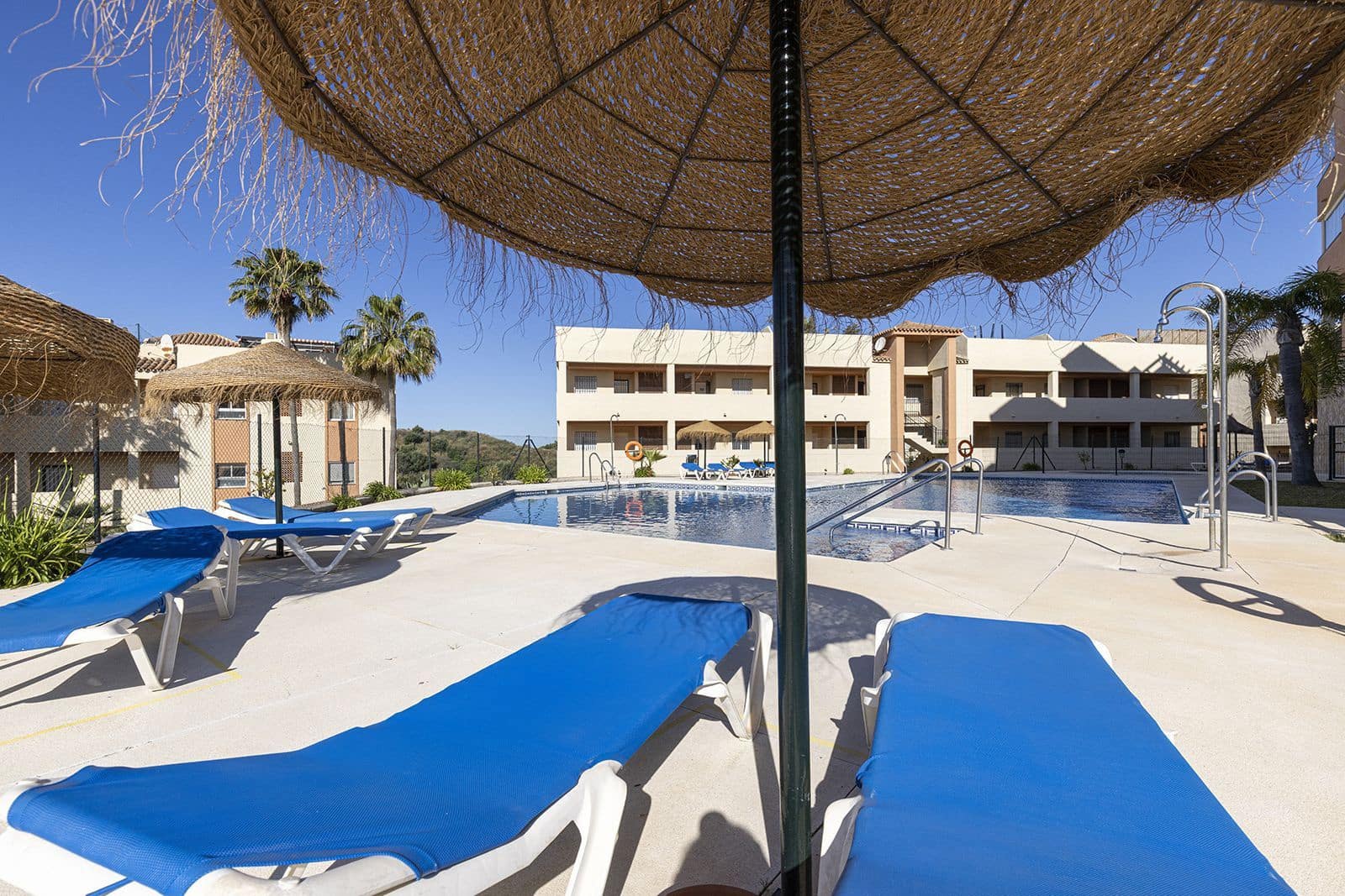 Apartamento de 2 habitaciones en Riviera del Sol en venta - 329.995 € (Ref: 9910628)
