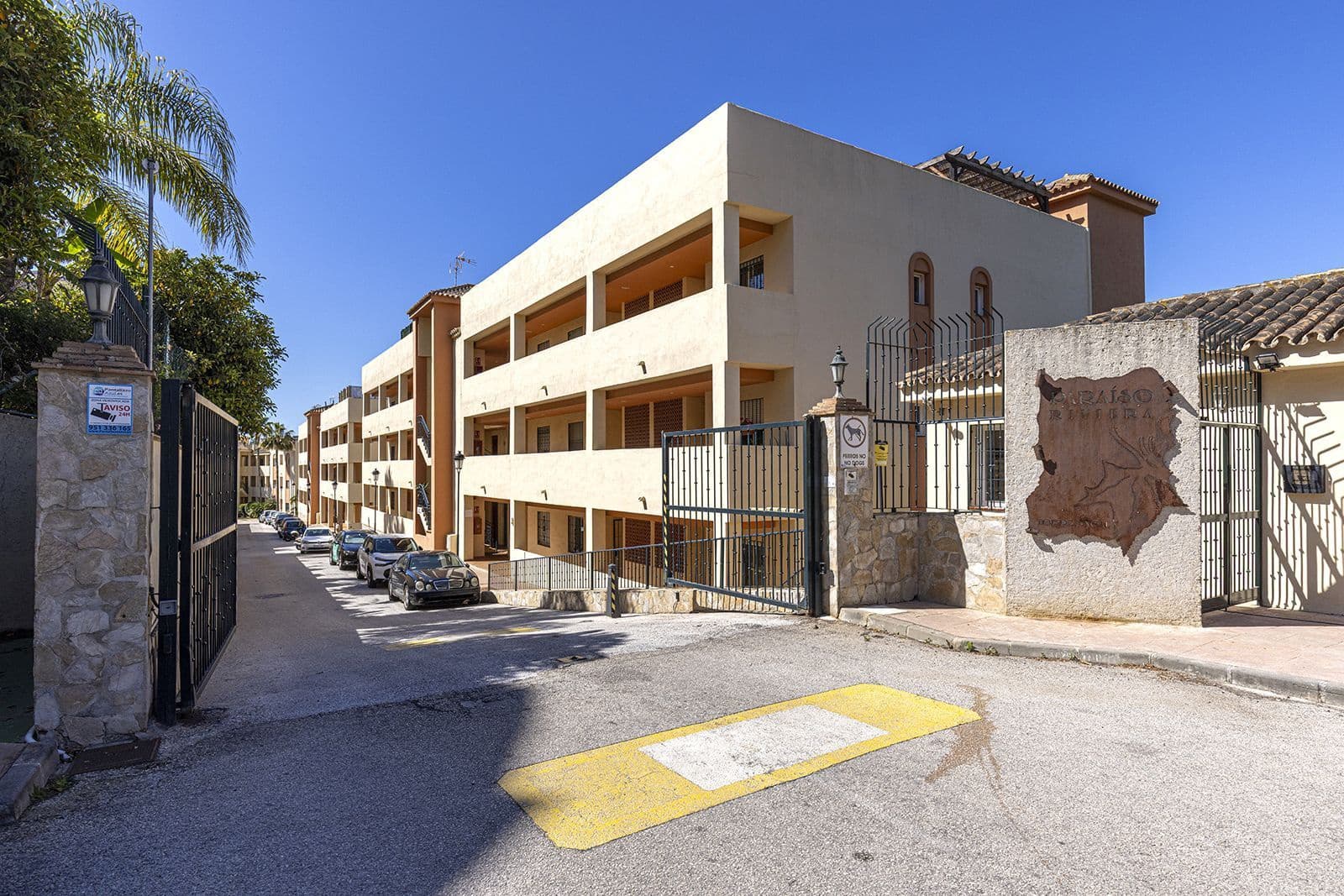 Apartamento de 2 habitaciones en Riviera del Sol en venta - 329.995 € (Ref: 9910628)