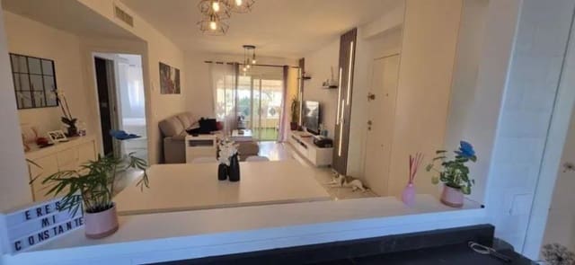 2 slaapkamer Appartement te koop in El Rosario, Marbella - € 390.000 (Ref: 9910630)