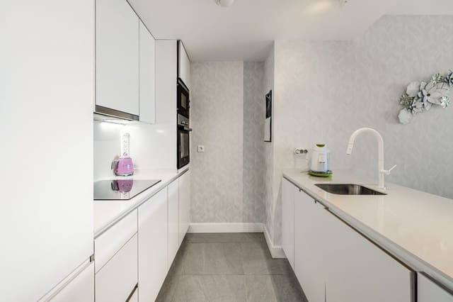 3 Zimmer Apartment zu verkaufen in Manilva - 530.000 € (Ref: 9910631)