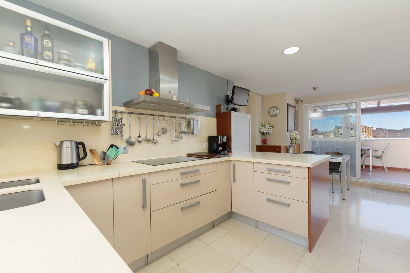 3 soverom Penthouse til salgs i Estepona - € 1 172 000 (Ref: 9910633)