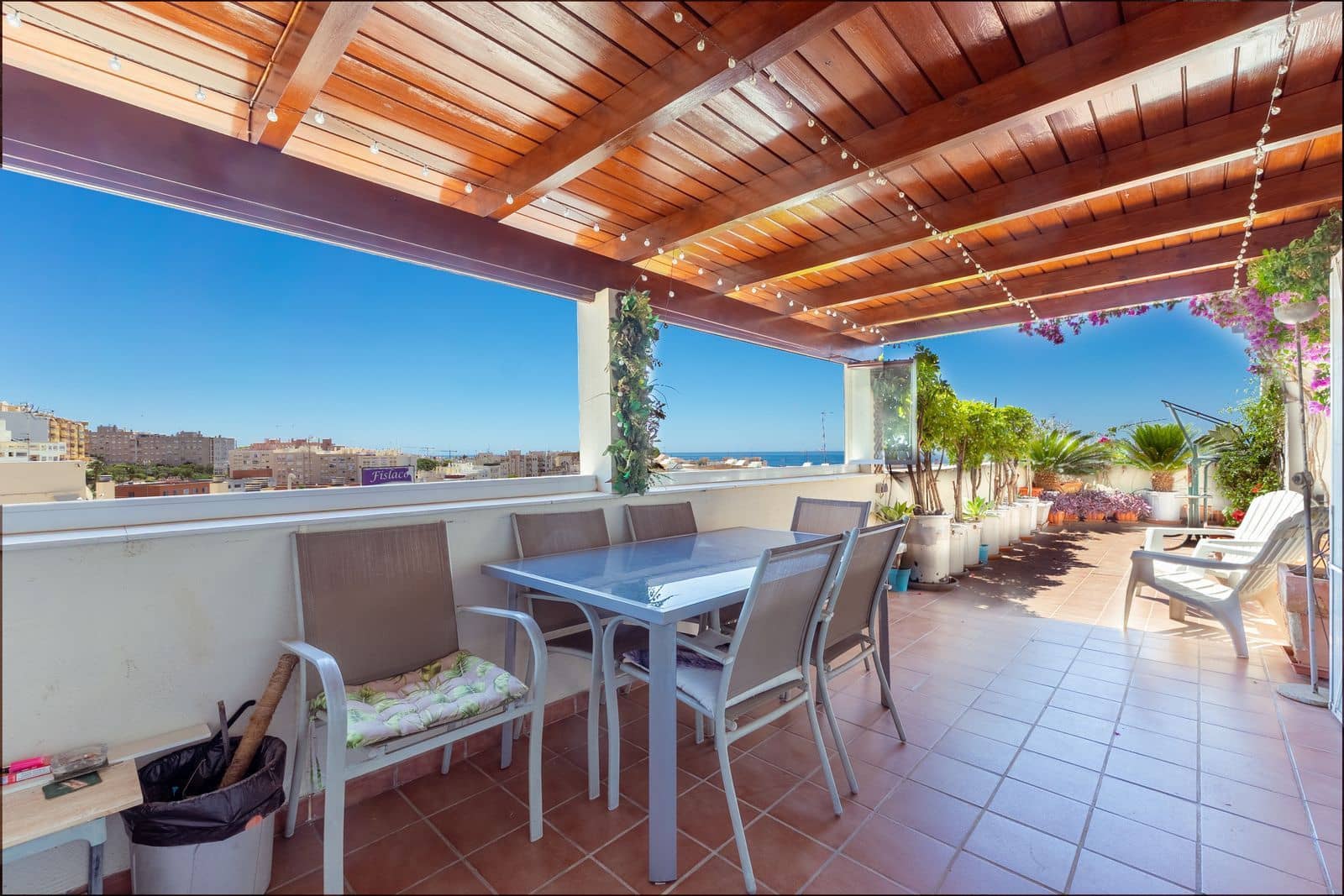 3 soverom Penthouse til salgs i Estepona - € 1 172 000 (Ref: 9910633)