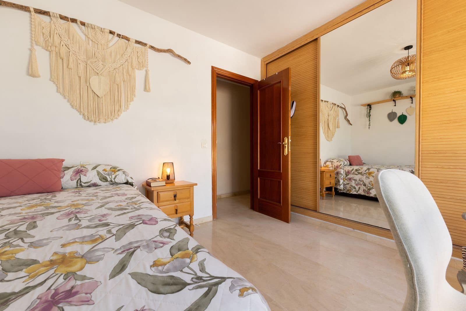 3 soverom Penthouse til salgs i Estepona - € 1 172 000 (Ref: 9910633)