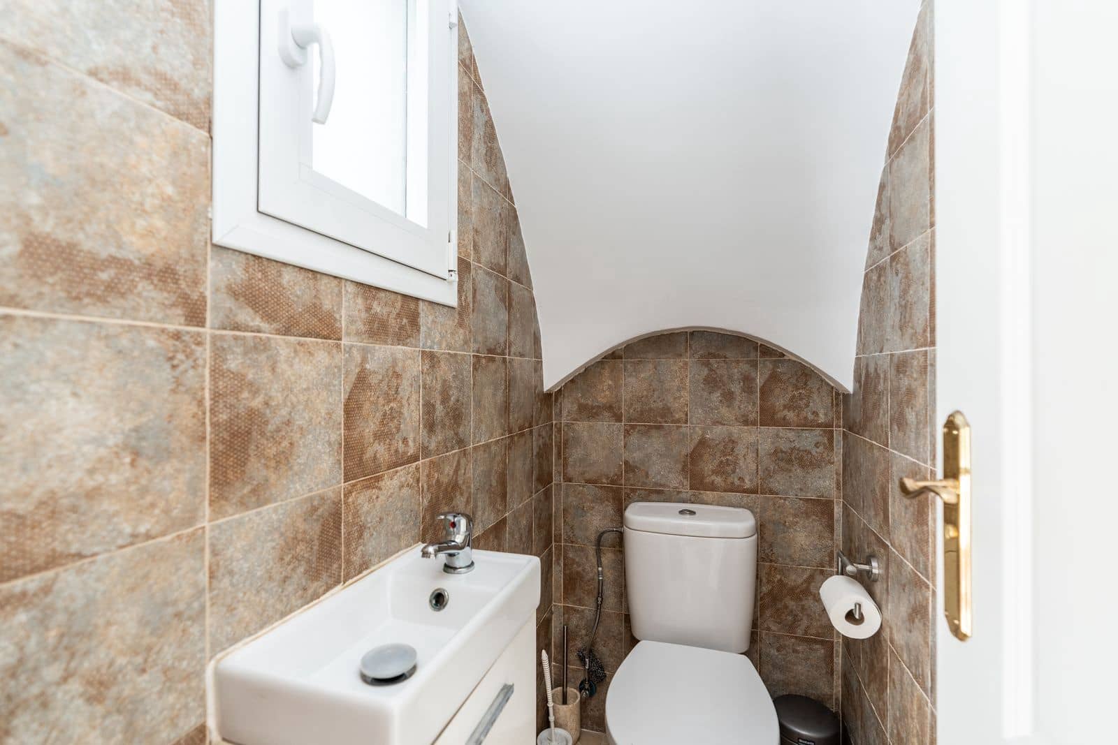 2 bedroom Townhouse for sale in Costabella - € 695,000 (Ref: 9910635)