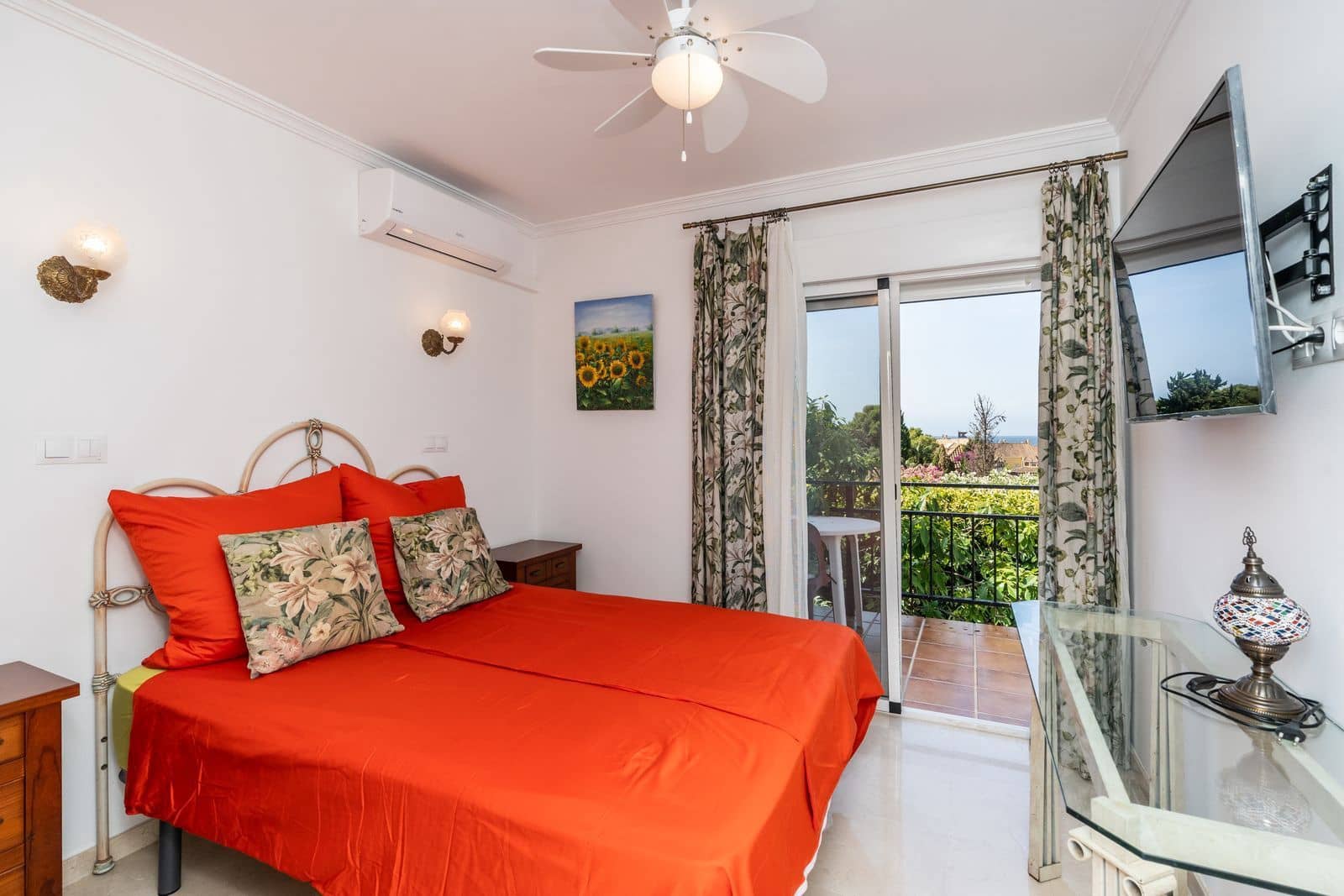 2 bedroom Townhouse for sale in Costabella - € 695,000 (Ref: 9910635)