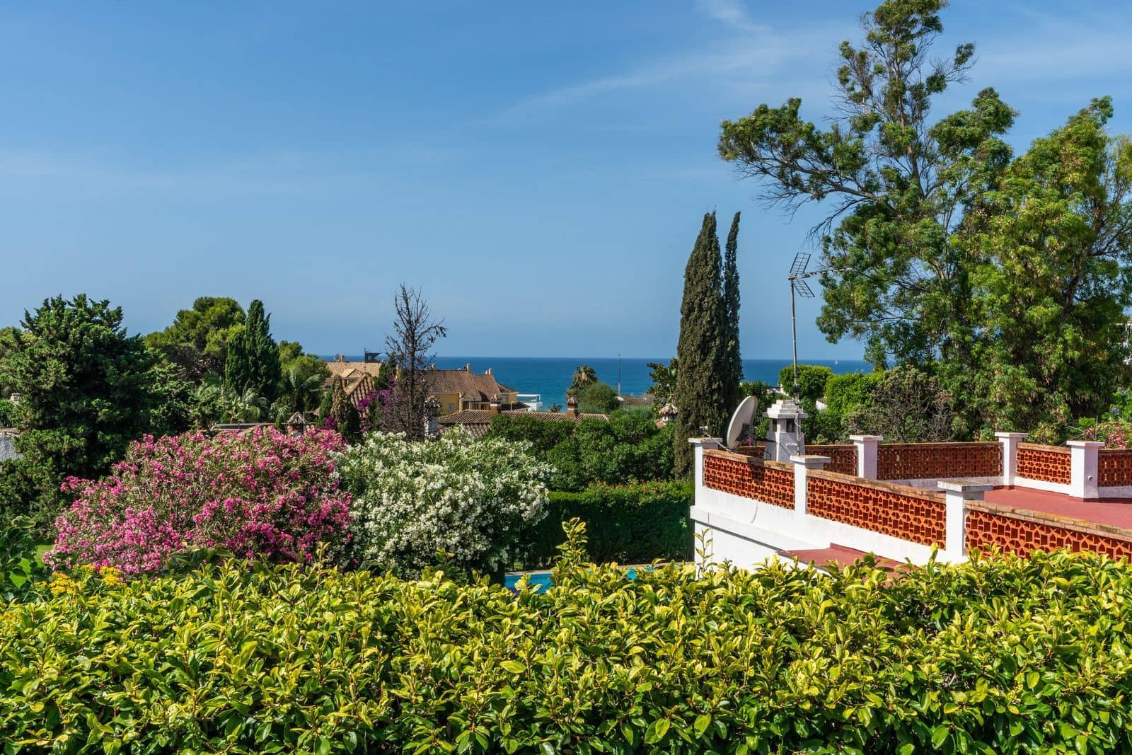 2 bedroom Townhouse for sale in Costabella - € 695,000 (Ref: 9910635)