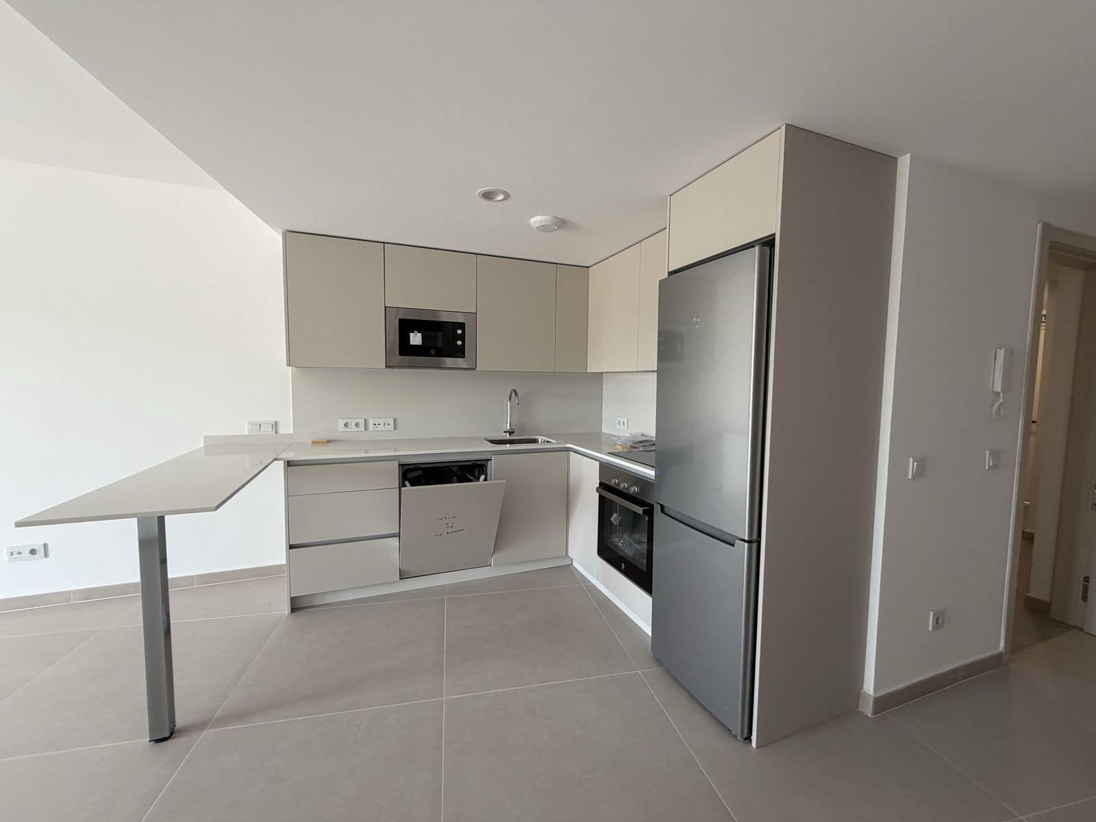 2 sovrum Lägenhet till salu i La Duquesa / Puerto de la Duquesa - 399 000 € (Ref: 9910639)