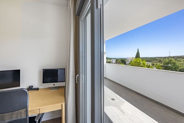 2 slaapkamer Appartement te koop in Estepona - € 390.000 (Ref: 9910641)