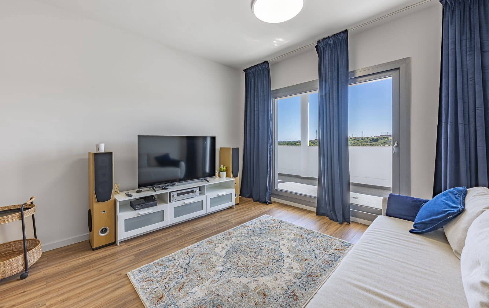 2 slaapkamer Appartement te koop in Estepona - € 390.000 (Ref: 9910641)