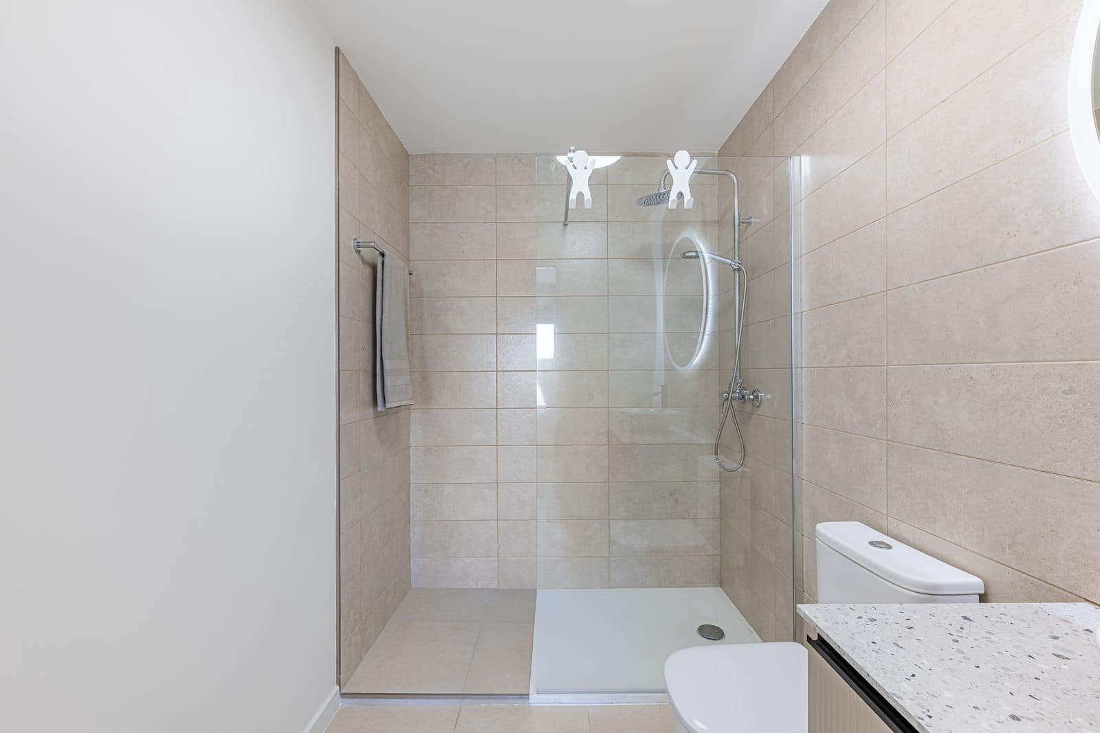 2 slaapkamer Appartement te koop in Estepona - € 390.000 (Ref: 9910641)