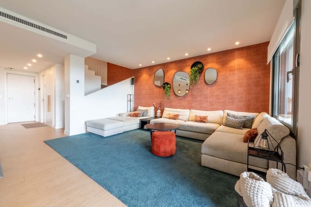 3 Zimmer Haus zu verkaufen in Calahonda, Mijas - 749.000 € (Ref: 9910648)