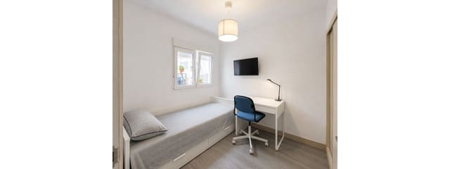 3 sypialnia Apartament na sprzedaż w Marbella - 530 000 € (Ref: 9910651)