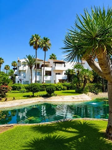 3 quarto Apartamento para venda em Estepona - 830 000 € (Ref: 9910652)