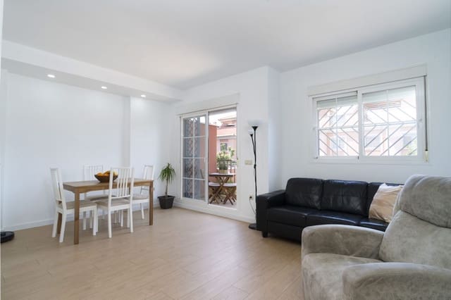 3 sovrum Hus till salu i Málaga stad - 635 000 € (Ref: 9910656)