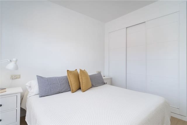 3 sovrum Hus till salu i Málaga stad - 635 000 € (Ref: 9910656)