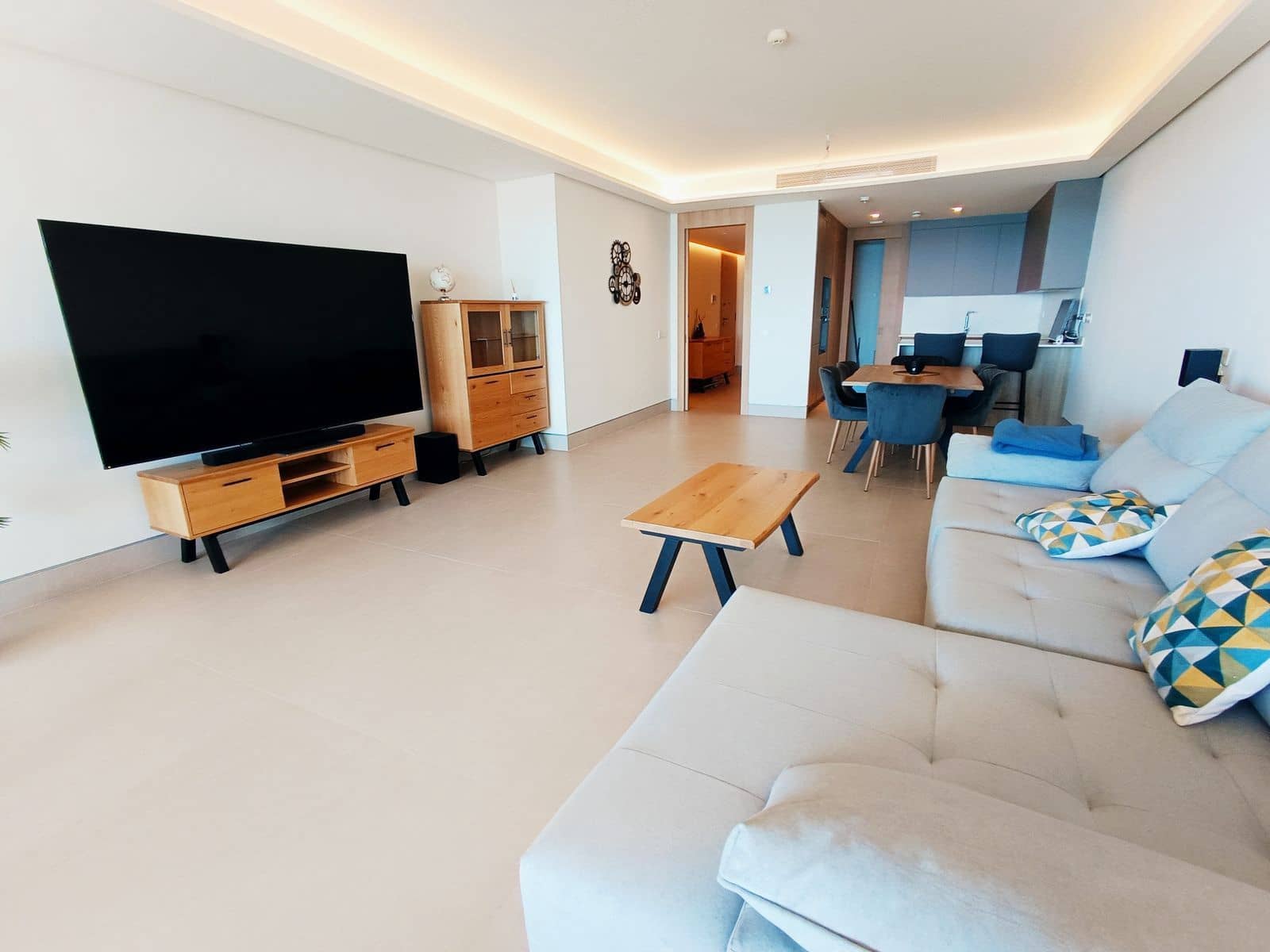 3 soveværelse Lejlighed til salg i Malaga by - € 1.950.000 (Ref: 9910660)