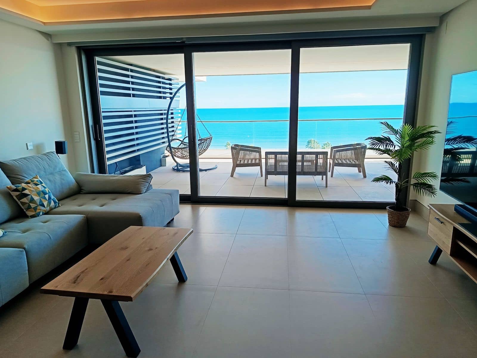 3 soveværelse Lejlighed til salg i Malaga by - € 1.950.000 (Ref: 9910660)